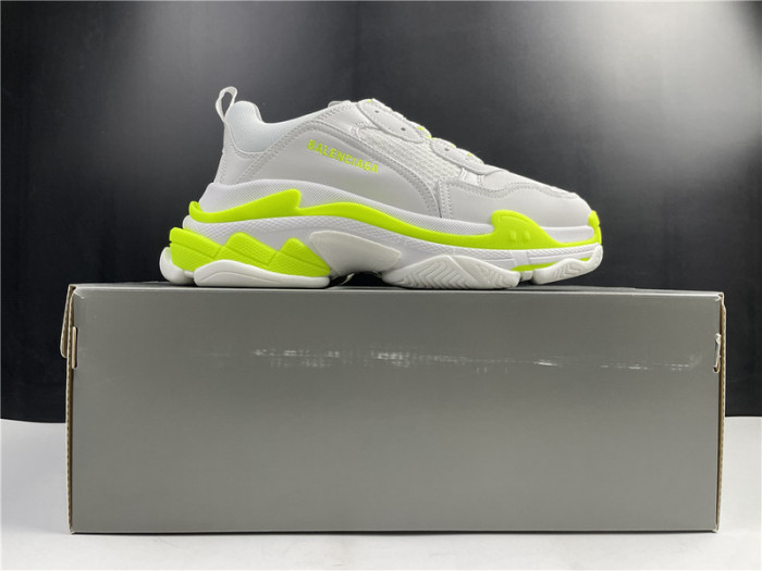 bl triple s trainers -kickze bl40