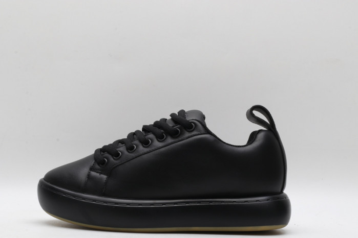 Bo*te*ga ve*ne*ta sneaker copshpe bv-33