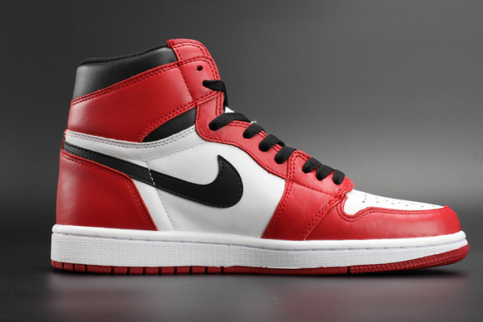 air jordan 1 retro high og chicago red 555088-101